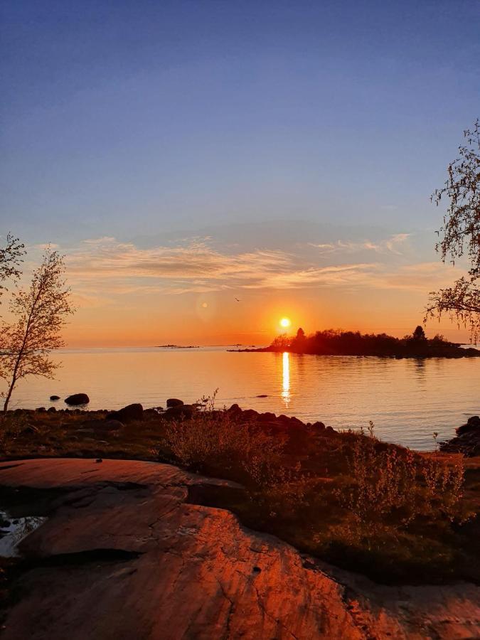 Ferienwohnung Uusi Lomahuoneisto Golf Hiekkasaerkaet Kalajoki Exterior foto