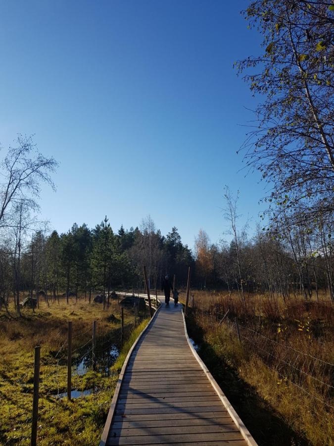 Ferienwohnung Uusi Lomahuoneisto Golf Hiekkasaerkaet Kalajoki Exterior foto